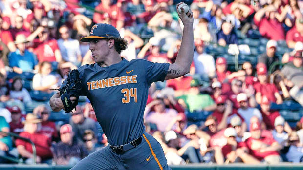 GarrettCrochetTennessee_(Rhett Hutchins)